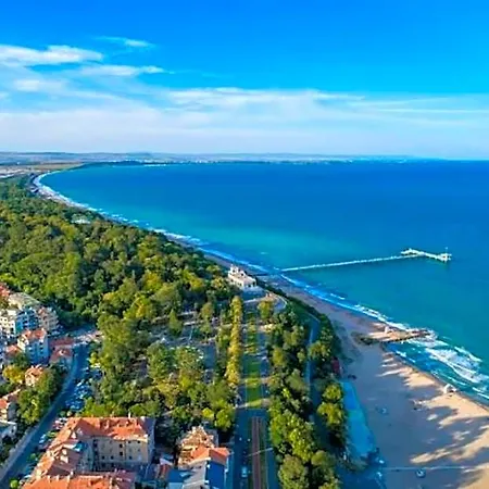 База відпочинку Tm Deluxe Located In Sunny Сонячний Берег